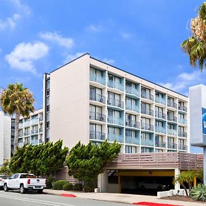 Best Western Yacht Harbor Hotel